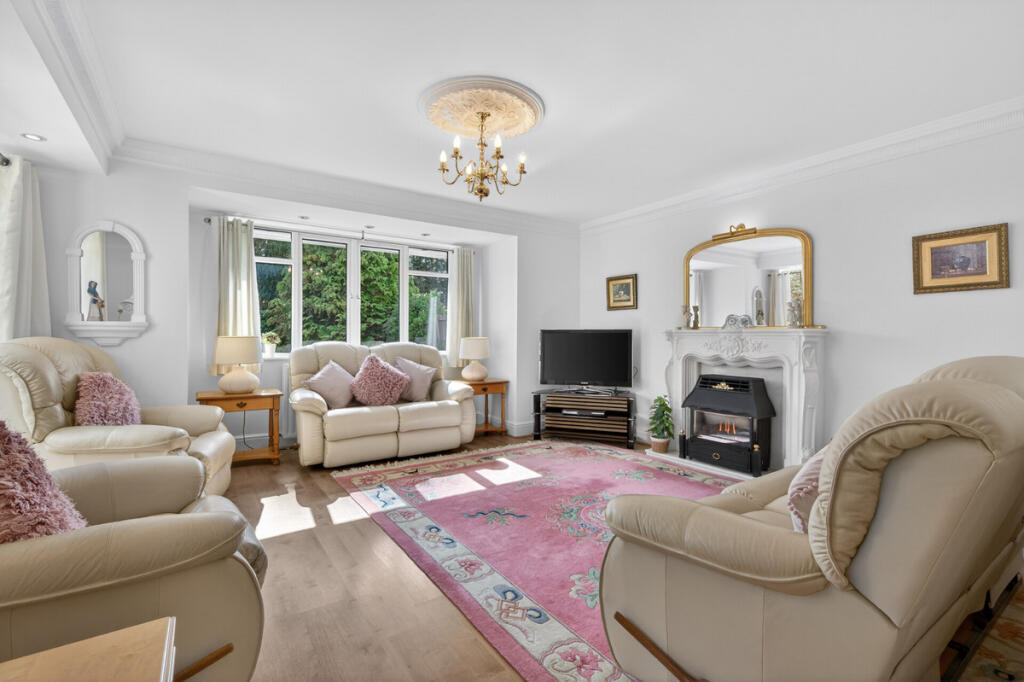 Additional image 3 of Silhill Hall Road, Solihull, B91 1JS