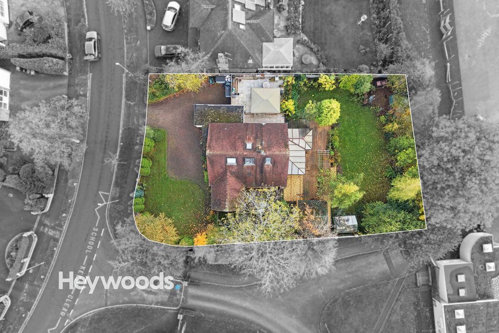 Additional image 2 of 4 bed detached bungalow for saleSherbourne Drive, Westlands, Newcastle Under Lyme ST5