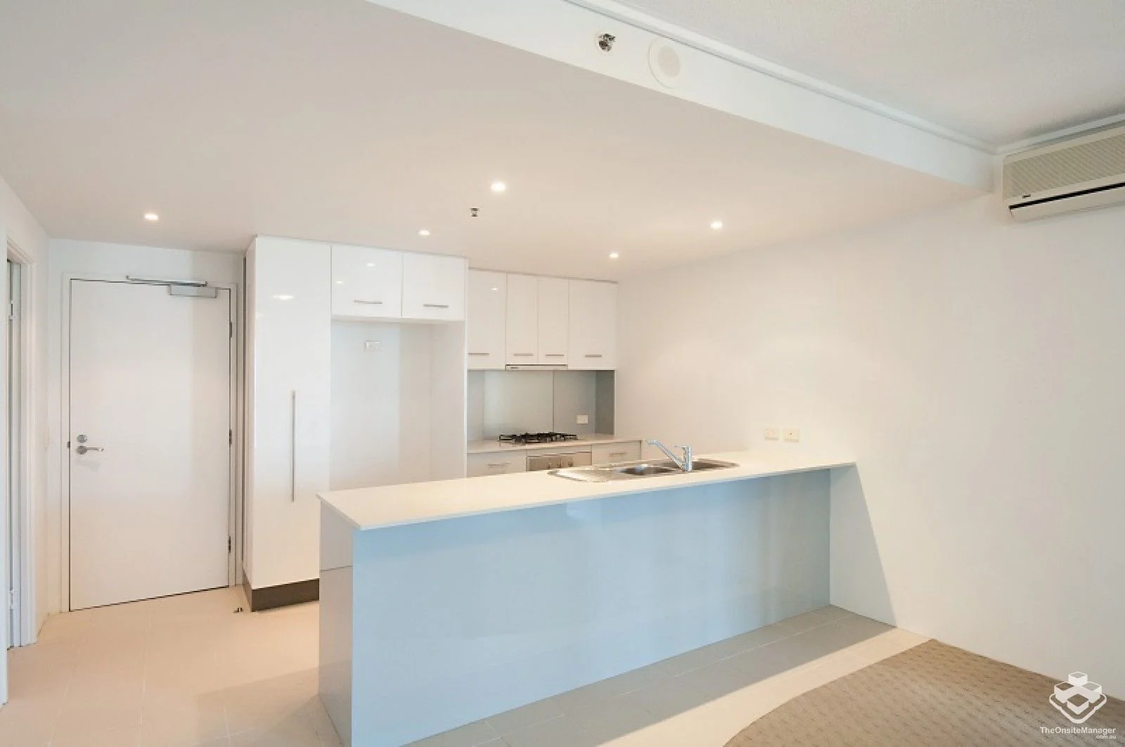 Additional image 3 of ID:21173692/105 Scarborough Street, Southport QLD 4215