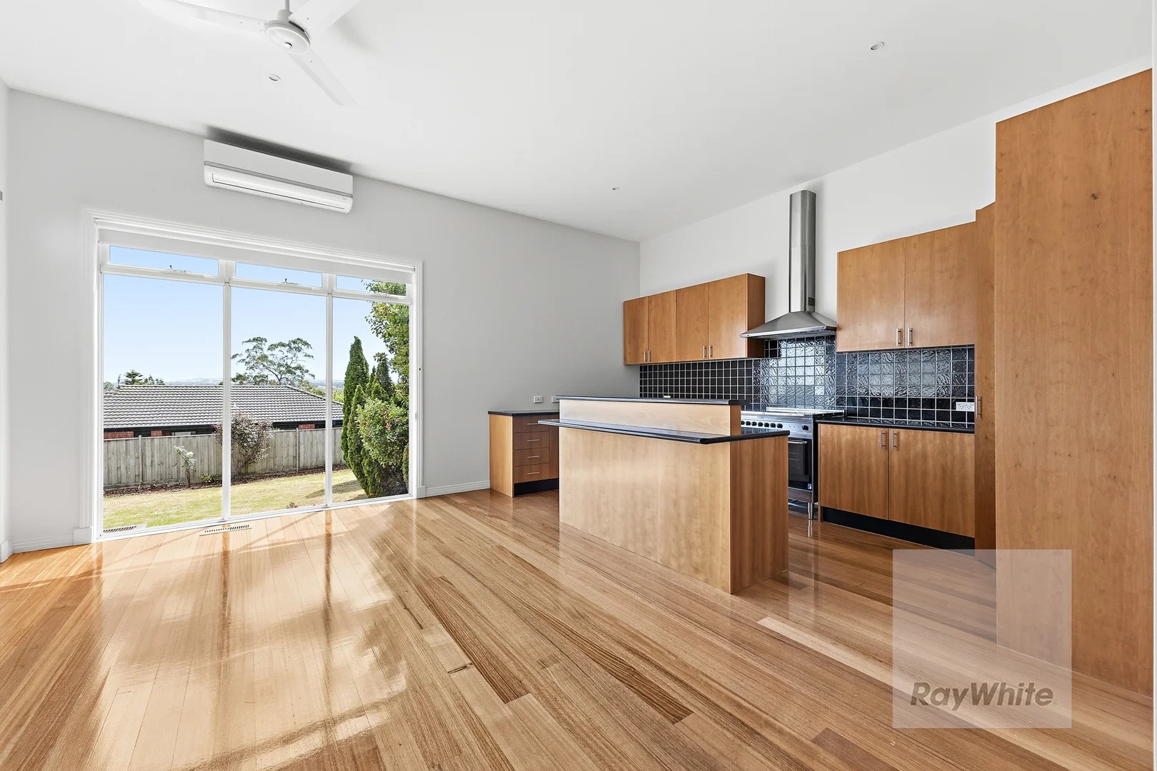 Additional image 5 of 18 Warramunga Road, Bundoora VIC 3083