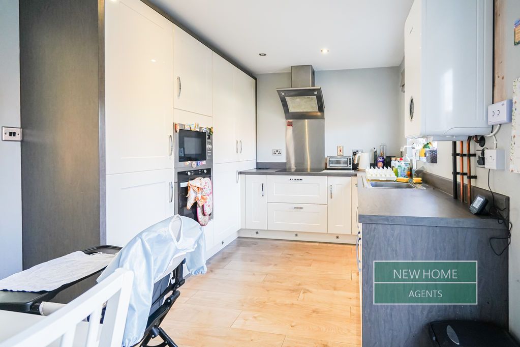 Additional image 4 of 3 bed end terrace house for saleTavistock Park, Leeds LS12