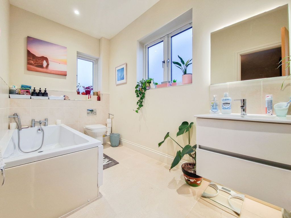Additional image 21 of 3 bed flat for sale4 Cartref Apartments, St Saviour JE2