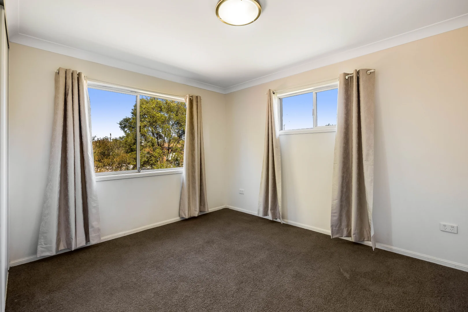 Additional image 21 of 36 Debra Street, Centenary Heights QLD 4350
