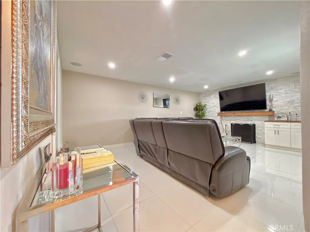 Additional image 9 of 25532 17th St, San Bernardino, CA 92404