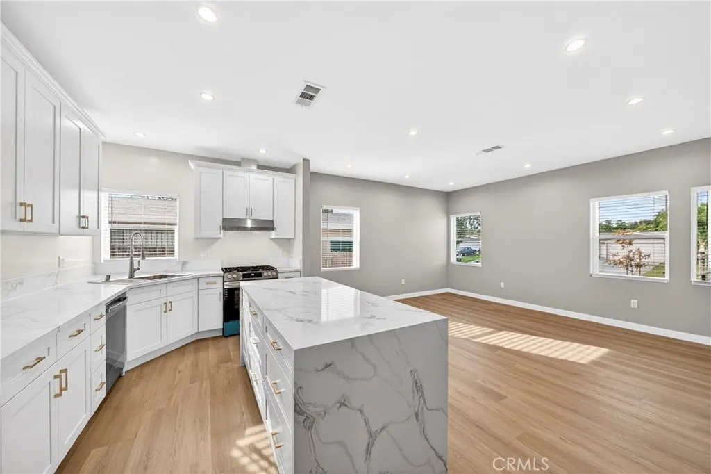 Additional image 47 of 2643 Tenth Street, Riverside, CA 92507