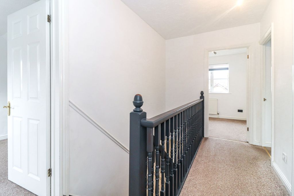 Additional image 15 of 4 bed detached house for salePeacock Walk, Abbots Langley WD5
