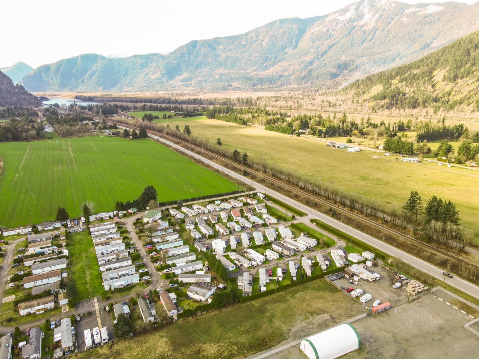 Additional image 3 of 62780 Flood Hope Road, Hope, BC, V0X1L2