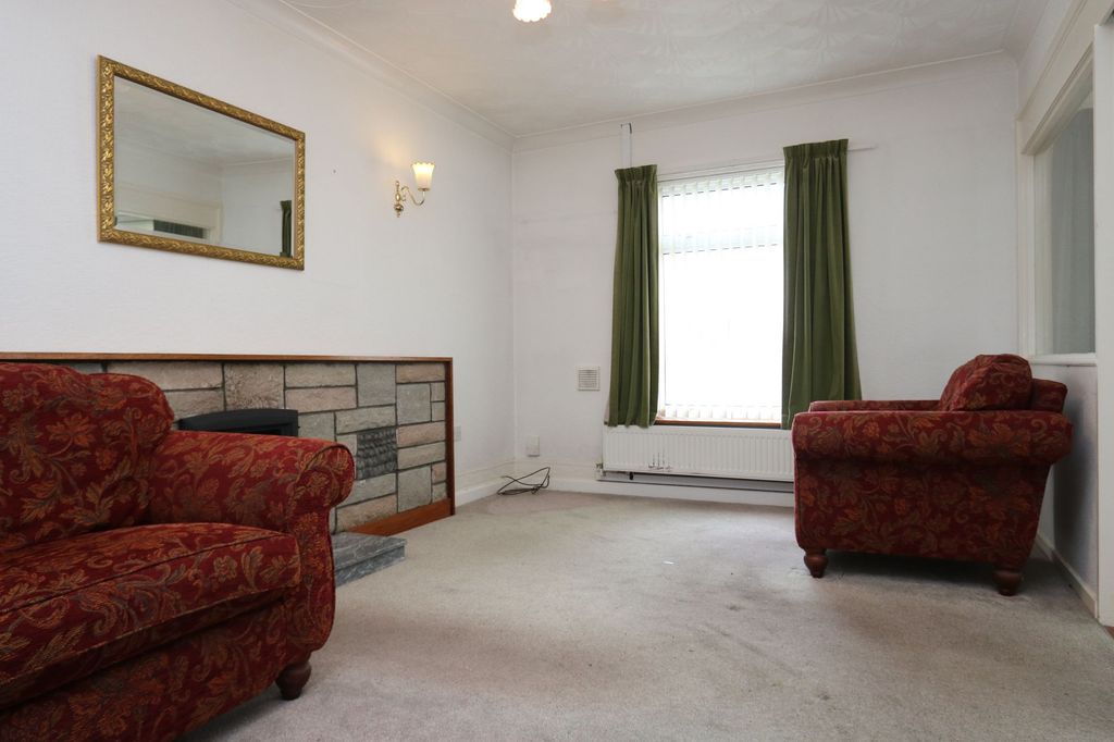Additional image 2 of 4 bed detached bungalow for saleMin-Y-Mor, Barry CF62