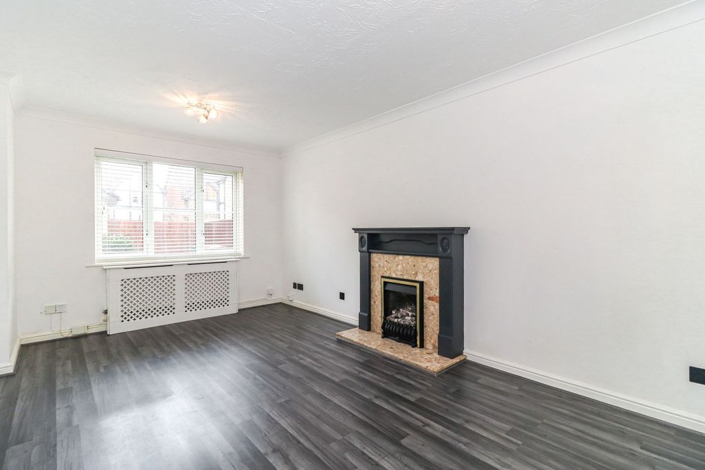 Additional image 5 of 4 bed detached house for salePeacock Walk, Abbots Langley WD5