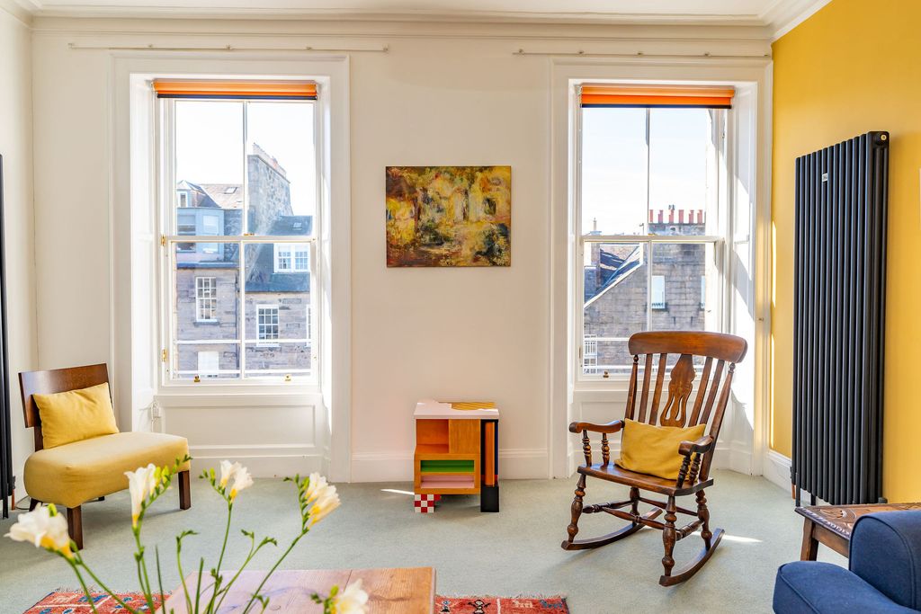 Additional image 7 of 3 bed flat for sale23/5 Dublin Street, New Town, Edinburgh EH1