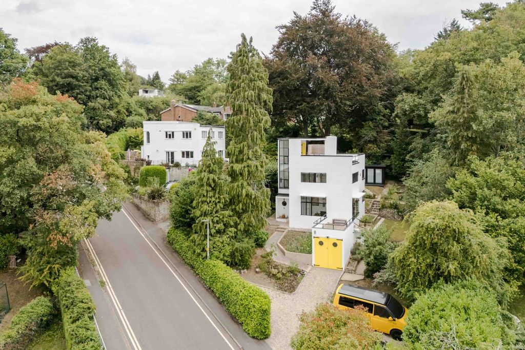 3 bed detached house for saleHighover Park, Amersham, Buckinghamshire HP7