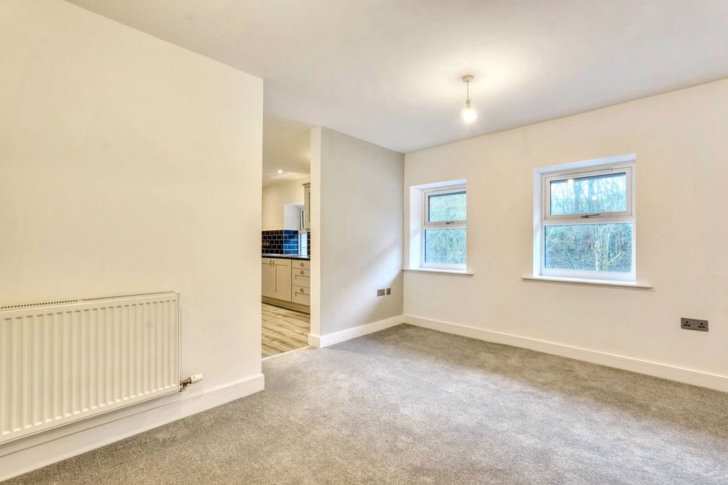 2 bed flat for saleStation House Apartments, Cockermouth CA13 photo 4