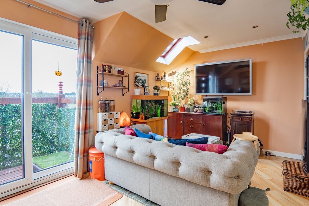 Additional image 5 of 2 bed flat for saleHarbour Street, Nairn IV12