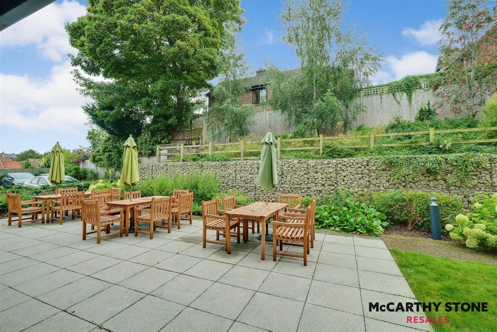 Additional image 26 of 1 bed flat for saleWayfarer Place, The Dean, Alresford SO24