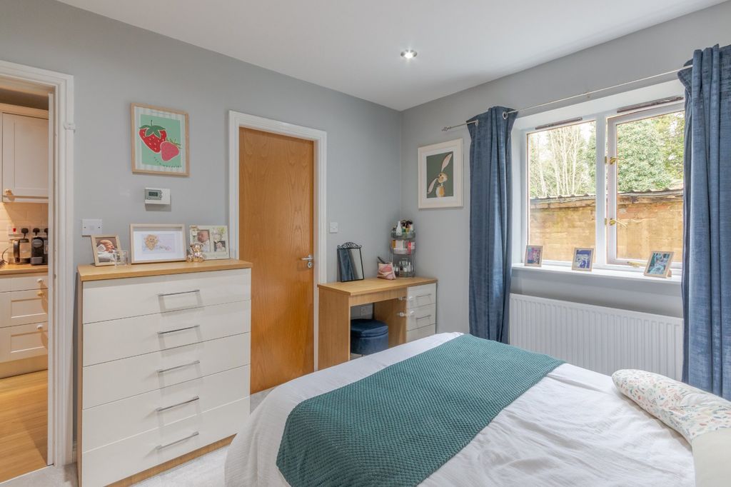 Additional image 7 of 1 bed flat for saleFerrand Lane, Bingley, West Yorkshire BD16