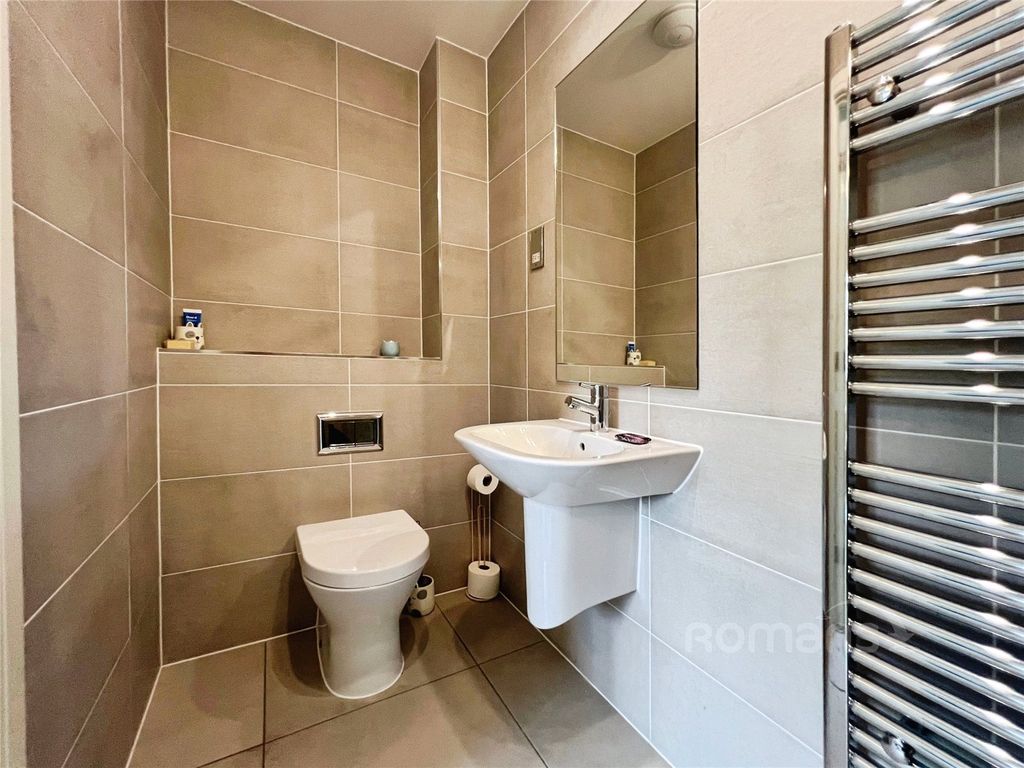 Additional image 29 of 5 bed town house for saleFrench Drive, Wellesley, Aldershot GU11