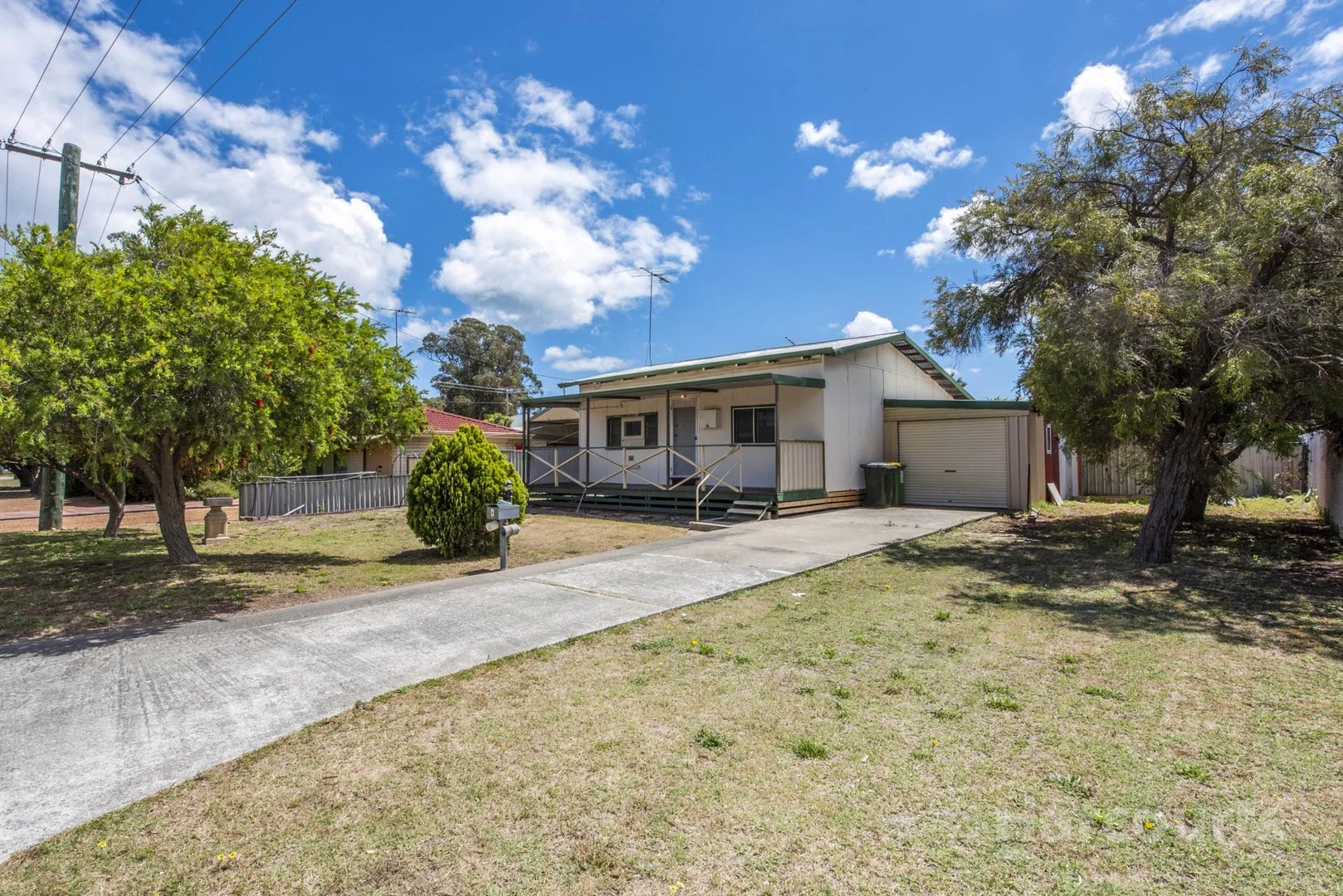 6 Fourth Avenue, Mandurah WA 6210