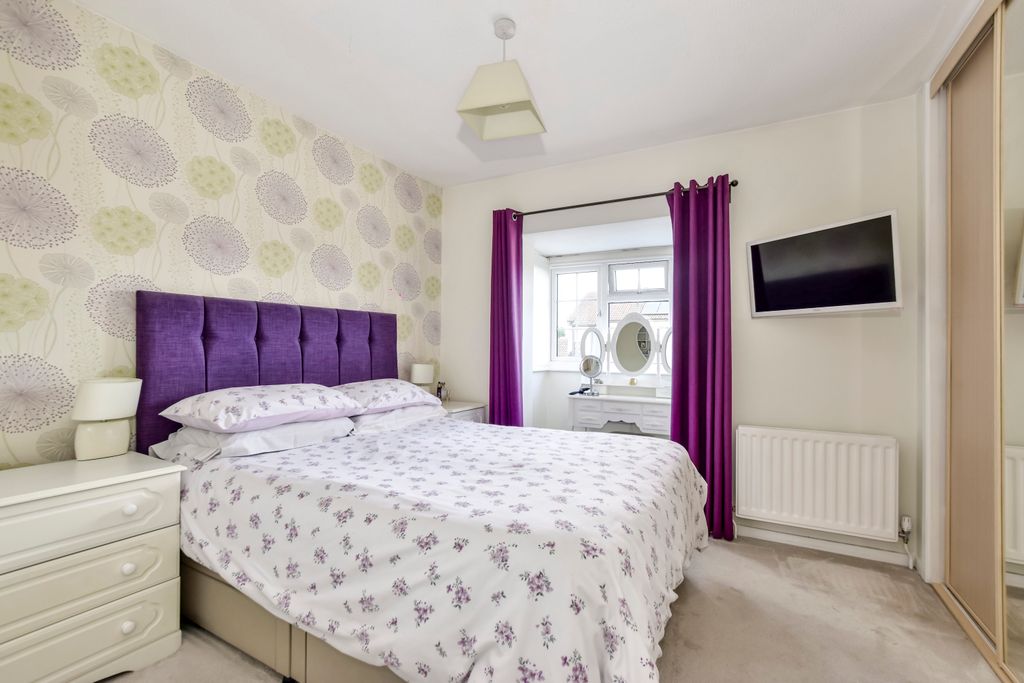 Additional image 16 of 4 bed semi-detached house for saleMargaret Close, Abbots Langley WD5