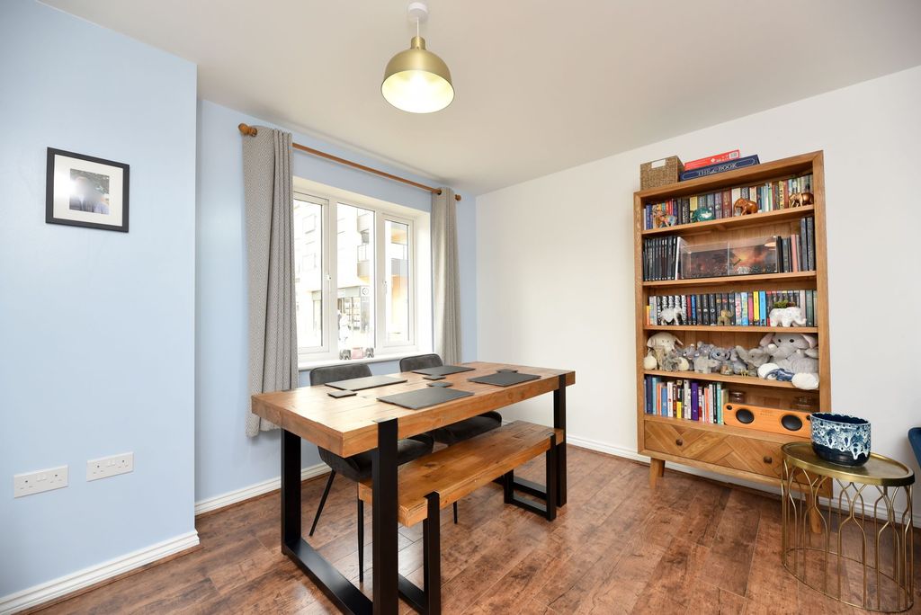Additional image 5 of 2 bed flat for saleSullivan Court, Biggleswade SG18