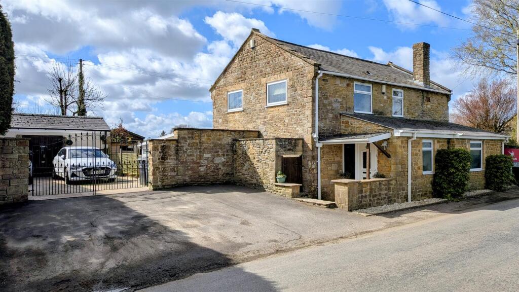 Camp Road, West Coker, Yeovil