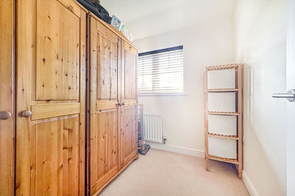 Additional image 10 of 3 bed semi-detached house for saleClipson Crest, Barton-Upon-Humber DN18