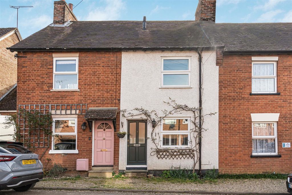 2 bed terraced house for saleWest Road, Stansted CM24