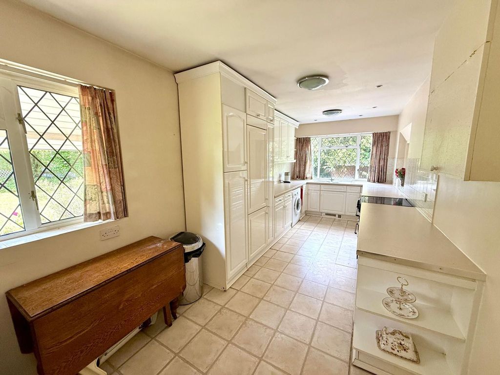 Additional image 5 of 4 bed detached house for saleGrays Lane, Ashtead KT21
