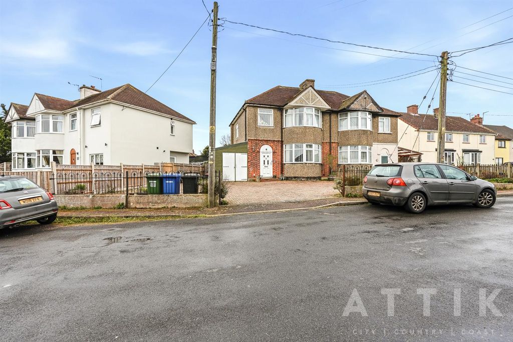 Additional image 28 of 3 bed semi-detached house for saleUpper Avenue, Halesworth IP19