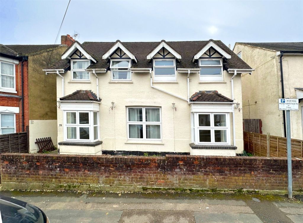 Additional image 8 of 2 bed flat for saleSt. Michaels Road, Aldershot, Hampshire GU12