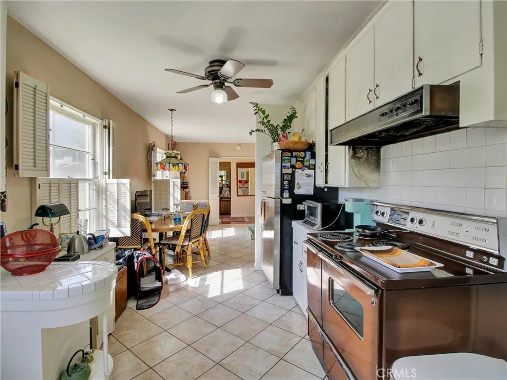 Additional image 9 of 4637 Presidio Drive, View Park, CA 90008