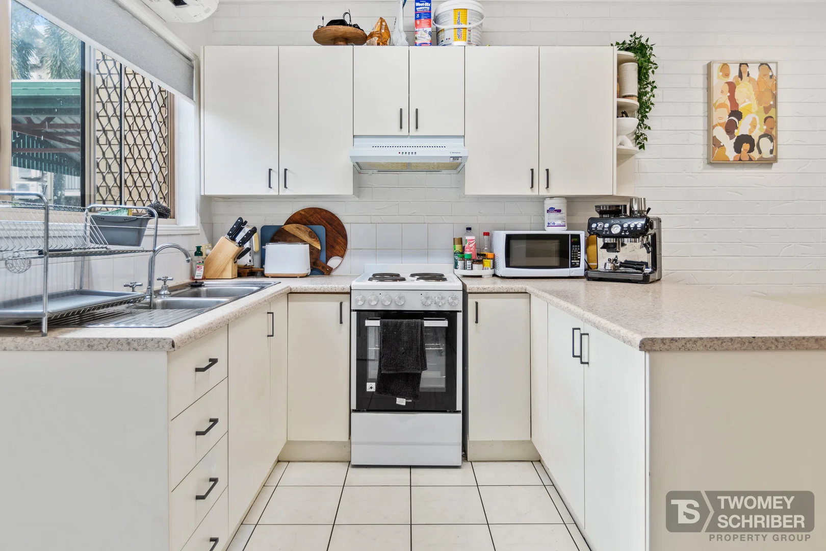 4/5 Grantala Street, Manoora QLD 4870 photo 4