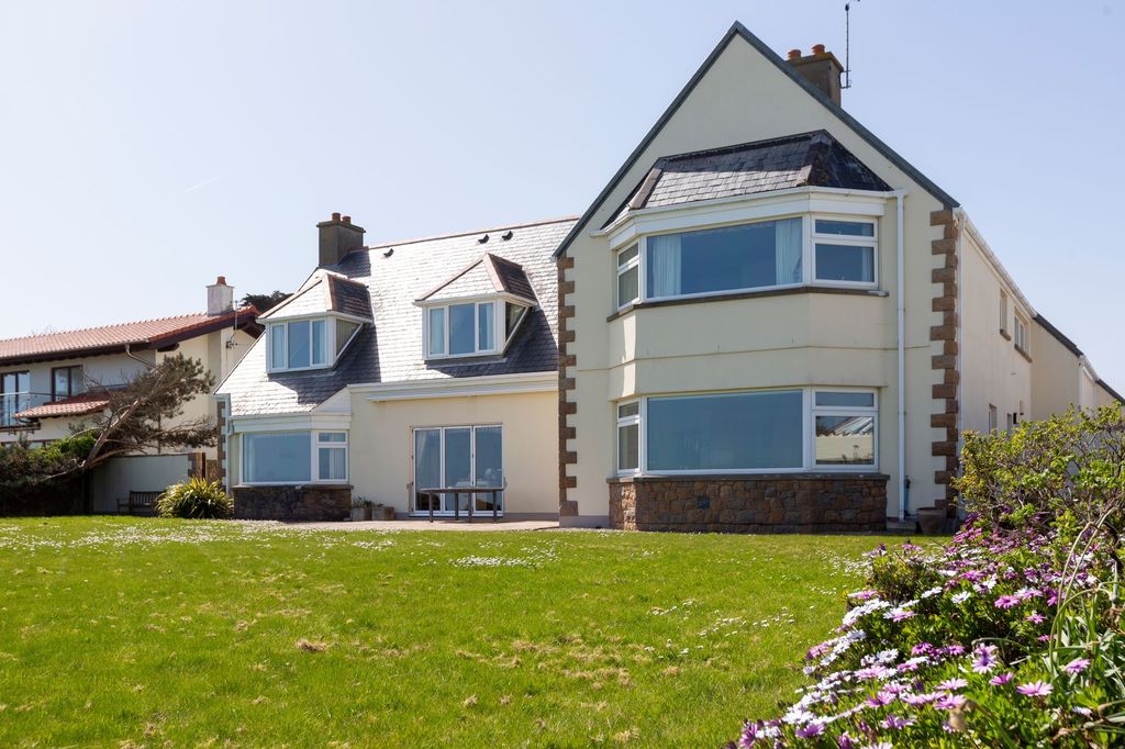 Additional image 50 of 5 bed detached house for saleBelle Hougue Avenue, Grouville JE3
