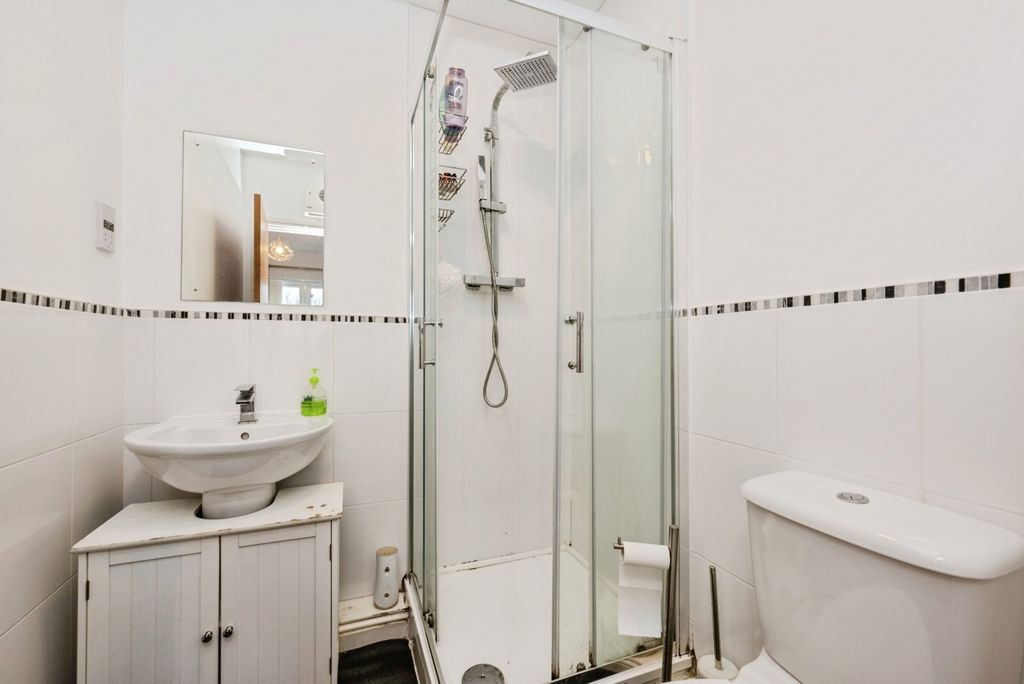 Additional image 15 of 2 bed flat for saleMoorland Green, Gorseinon, Swansea SA4