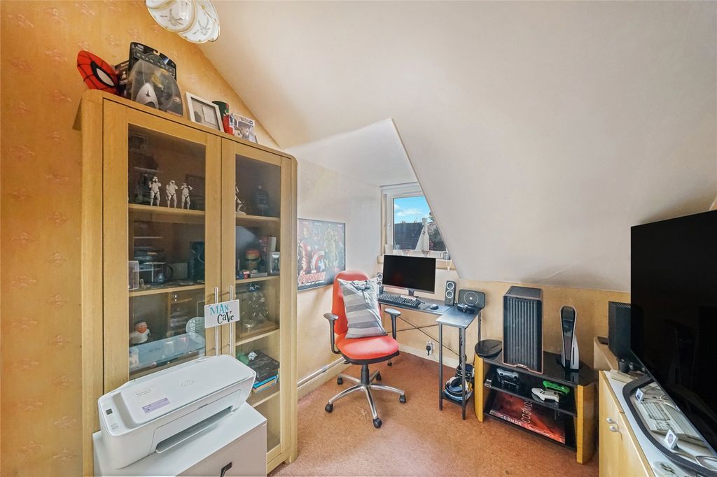 Additional image 20 of 4 bed semi-detached house for saleClackmannan Road, Alloa, Clackmannanshire FK10