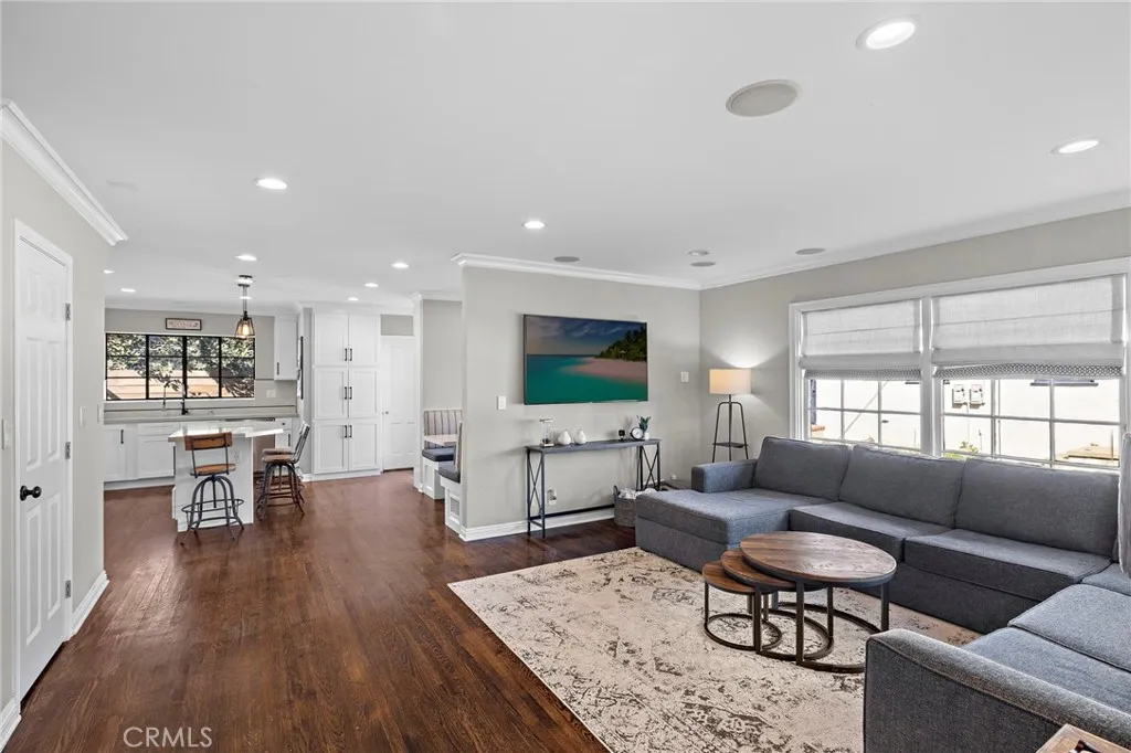 Additional image 12 of 3930 Myrtle Ave, Long Beach, CA 90807