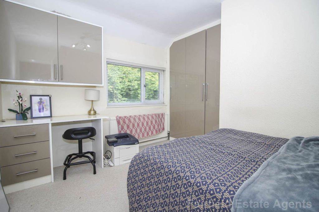 Additional image 11 of 4 bed semi-detached house for saleNorthwick Road, Watford WD19
