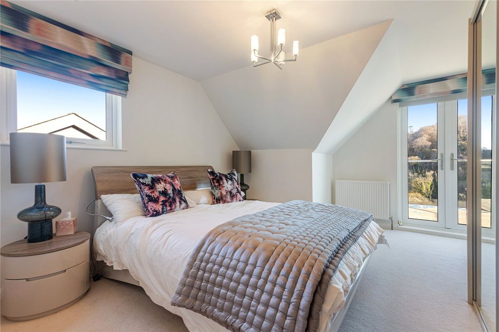 Additional image 17 of 4 bed detached house for saleSwannaton Road, Dartmouth, Devon TQ6