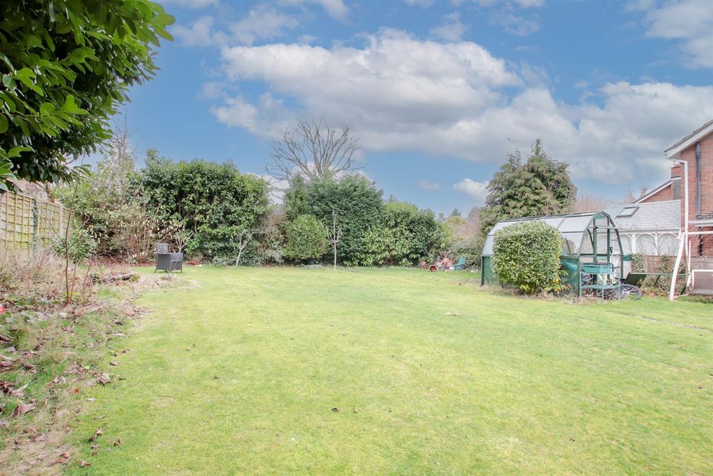 Additional image 17 of 4 bed detached house for salePennine Drive, Altrincham WA14