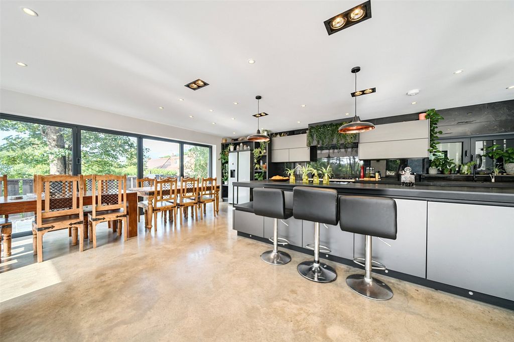 Additional image 62 of 5 bed detached house for saleFremantle Road, Belvedere DA17