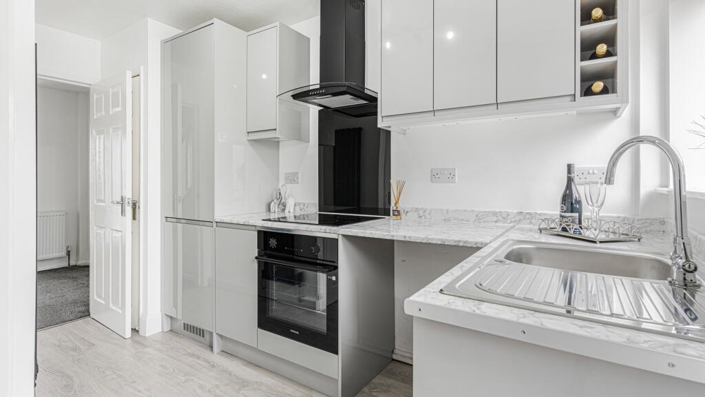 Additional image 4 of 21 MacGregor Crescent, Tamworth, B77 3JS