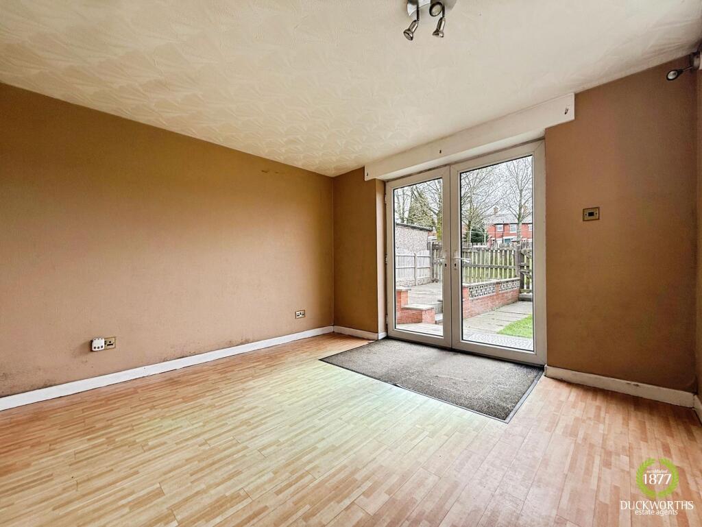 Avallon Way, Darwen, BB3 photo 3
