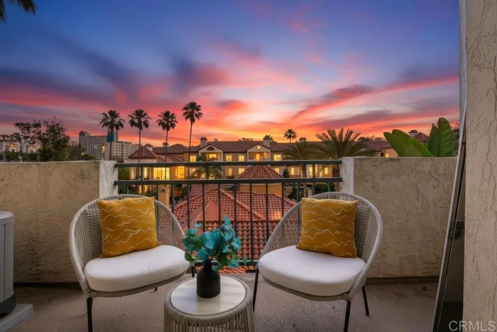 2050 Camino De La Reina Unit 316, San Diego, CA 92108