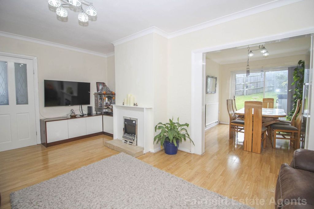 Additional image 5 of 4 bed semi-detached house for saleNorthwick Road, Watford WD19