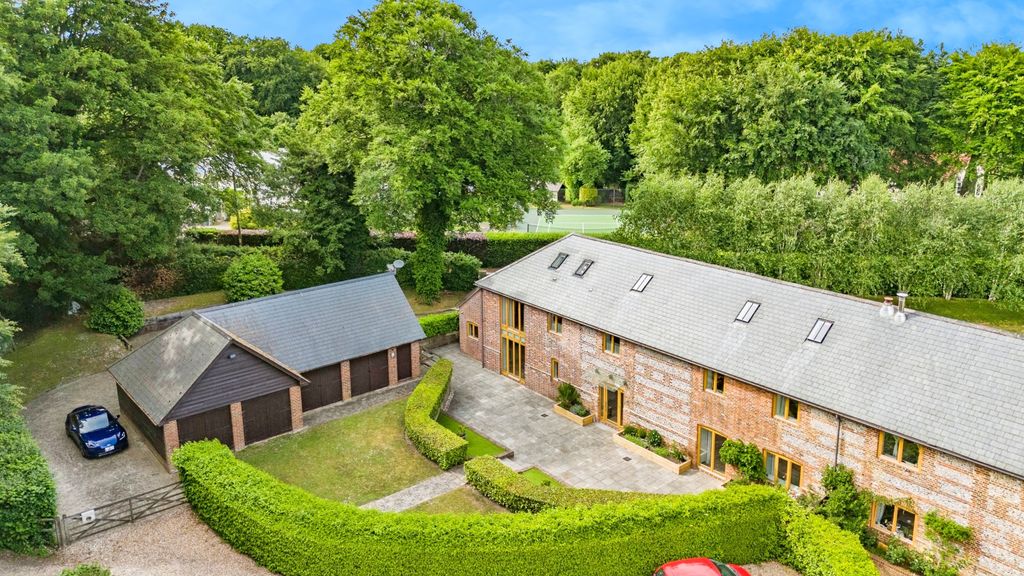 Additional image 32 of 6 bed barn conversion for saleFarleigh Lane, Dummer, Basingstoke RG25