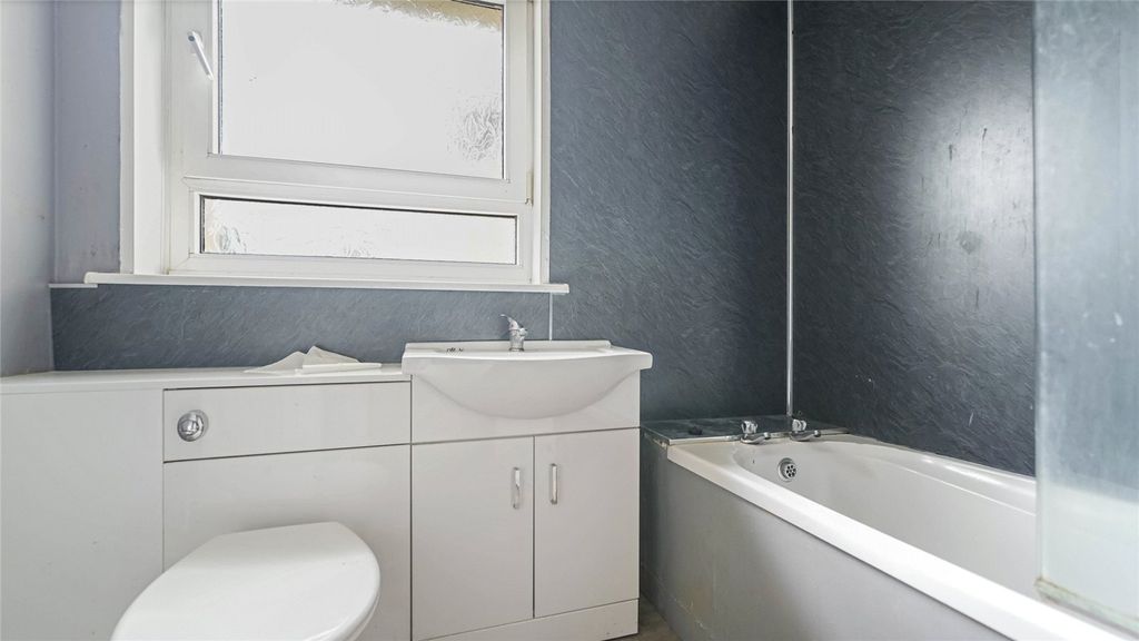 Additional image 11 of 2 bed flat for saleHunter Street, Airdrie, North Lanarkshire ML6