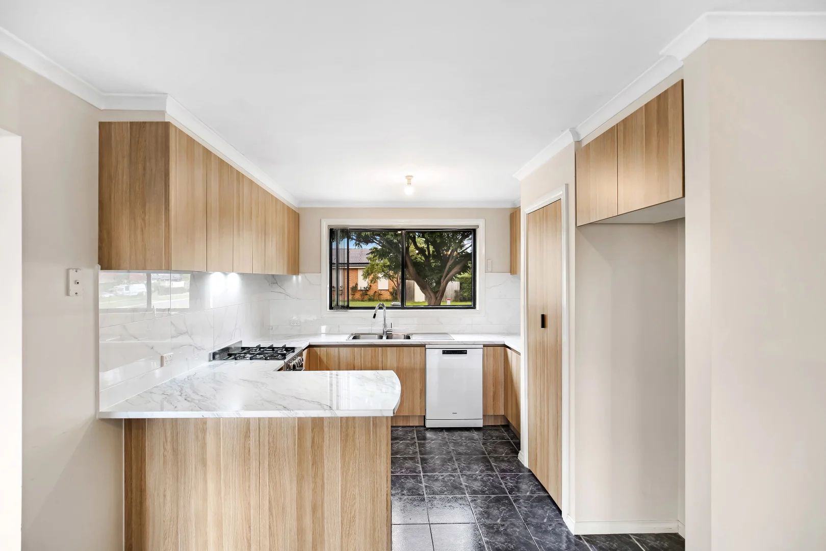 Additional image 3 of 1/95 Duffy Street, Epping VIC 3076