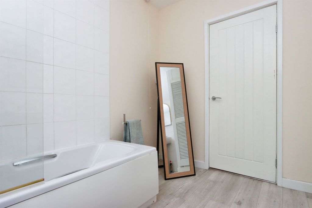 Additional image 9 of 3 bed end terrace house for saleQuarry Bank Road, Chesterfield S41