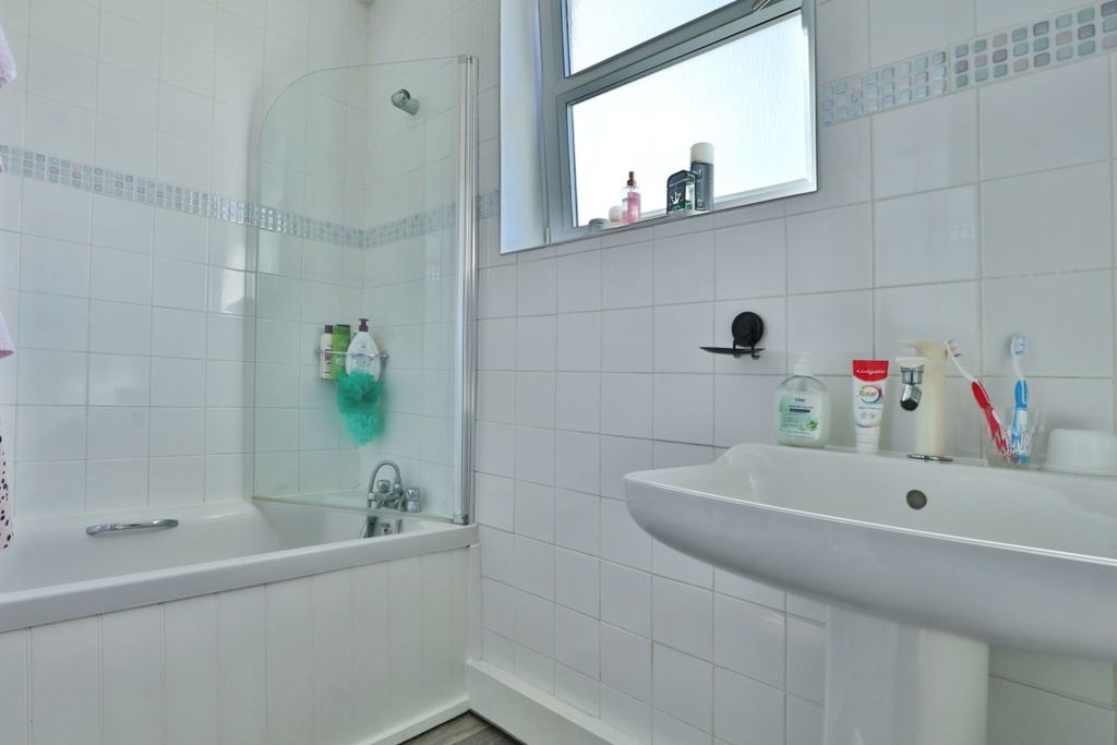 Additional image 12 of 3 bed semi-detached house for saleWest Acridge, Barton-Upon-Humber DN18