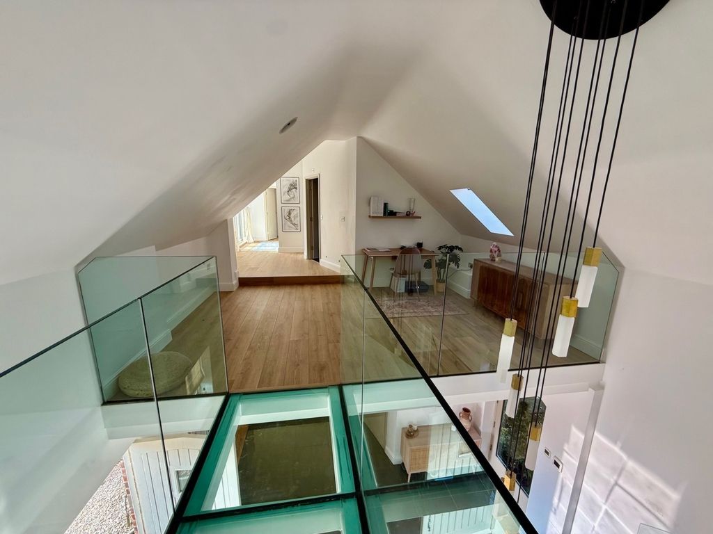 Additional image 13 of 4 bed barn conversion for saleHigh Street, Castle Donington DE74