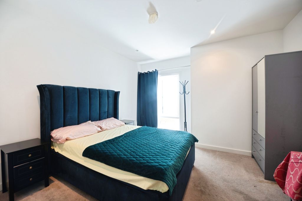 Additional image 11 of 2 bed flat for saleCambridge Road, Barking IG11